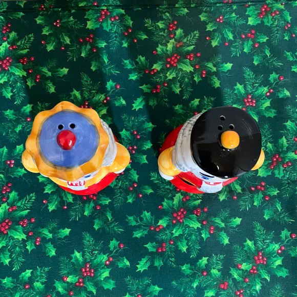 Vintage 1993 Nutcracker Salt & Pepper Shaker Set, VIB - Picture 6 of 9
